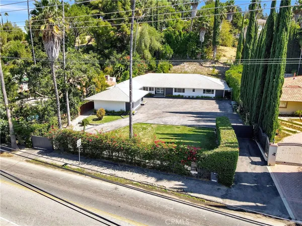 $12,000 | 4450 Hayvenhurst Avenue, Encino, CA 91436