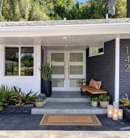 $12,000 | 4450 Hayvenhurst Avenue, Encino, CA 91436