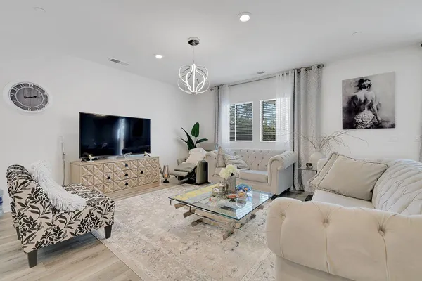 $649,000 | 9113 Osterville Drive, Roseville, CA 95747