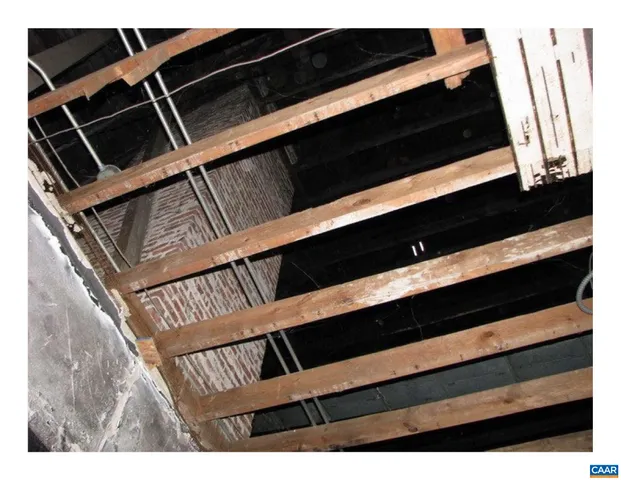 a view of a entryway door of the house