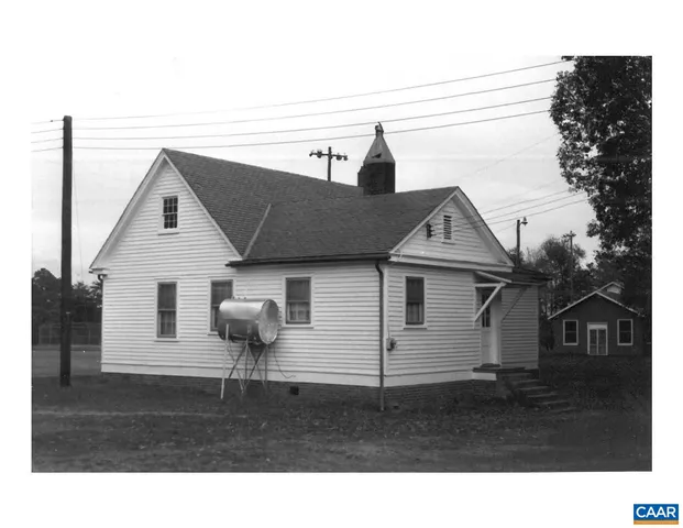 $425,000 | 29406 North James Madison Highway, New Canton, VA 23123