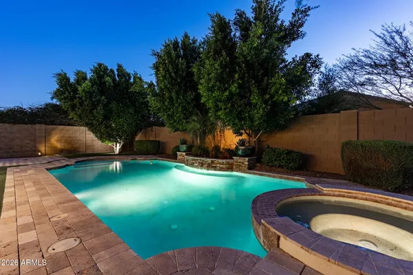 $874,999 | 24212 North 24th Place, Phoenix, AZ 85024