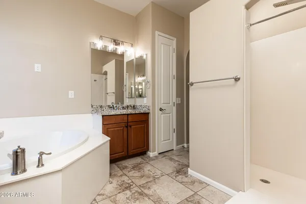 $874,999 | 24212 North 24th Place, Phoenix, AZ 85024