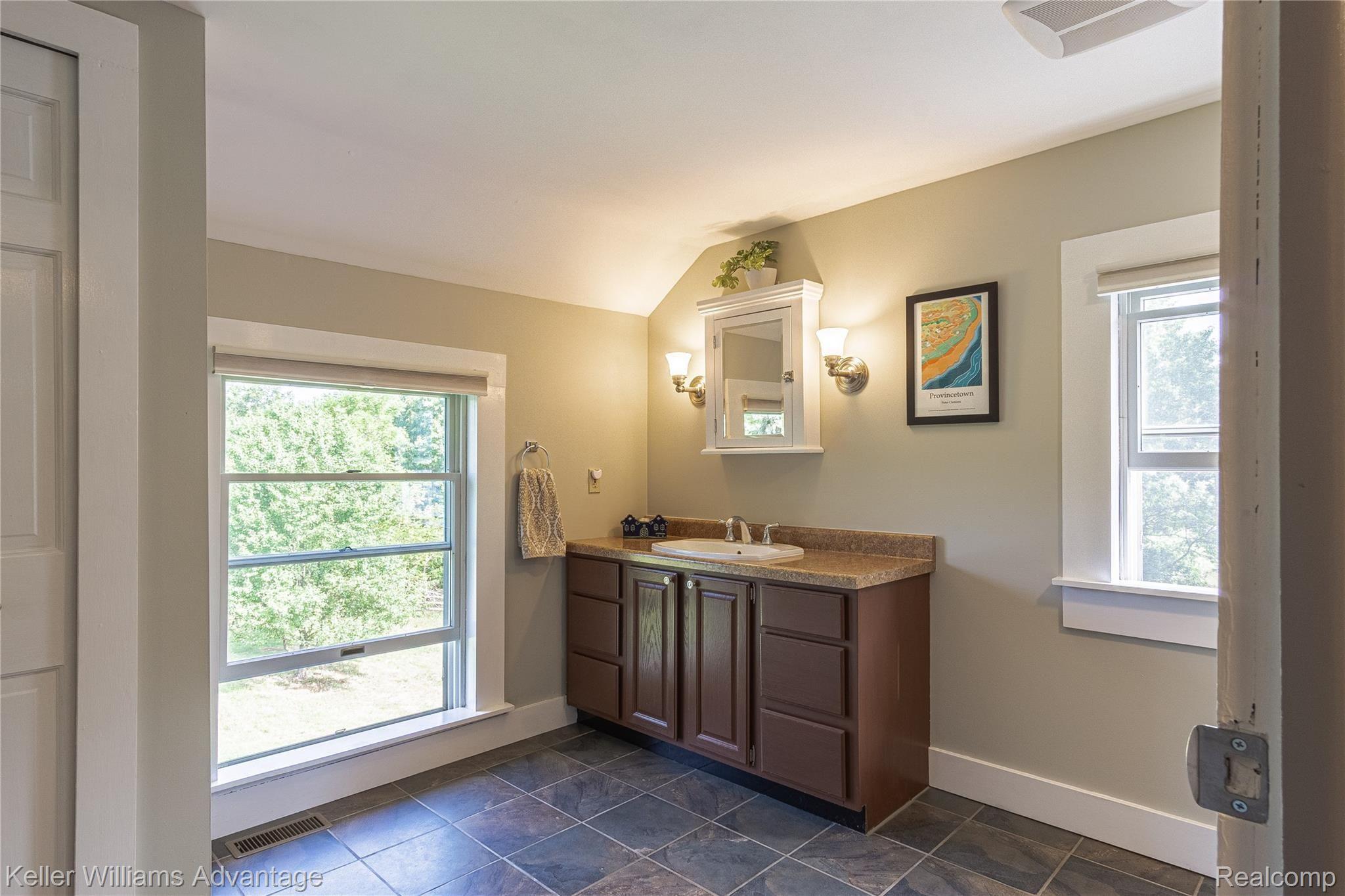 9251 Bergin Road Howell, MI 48843 - Photo 54 of 65 Interiors (31 of 46).jpg