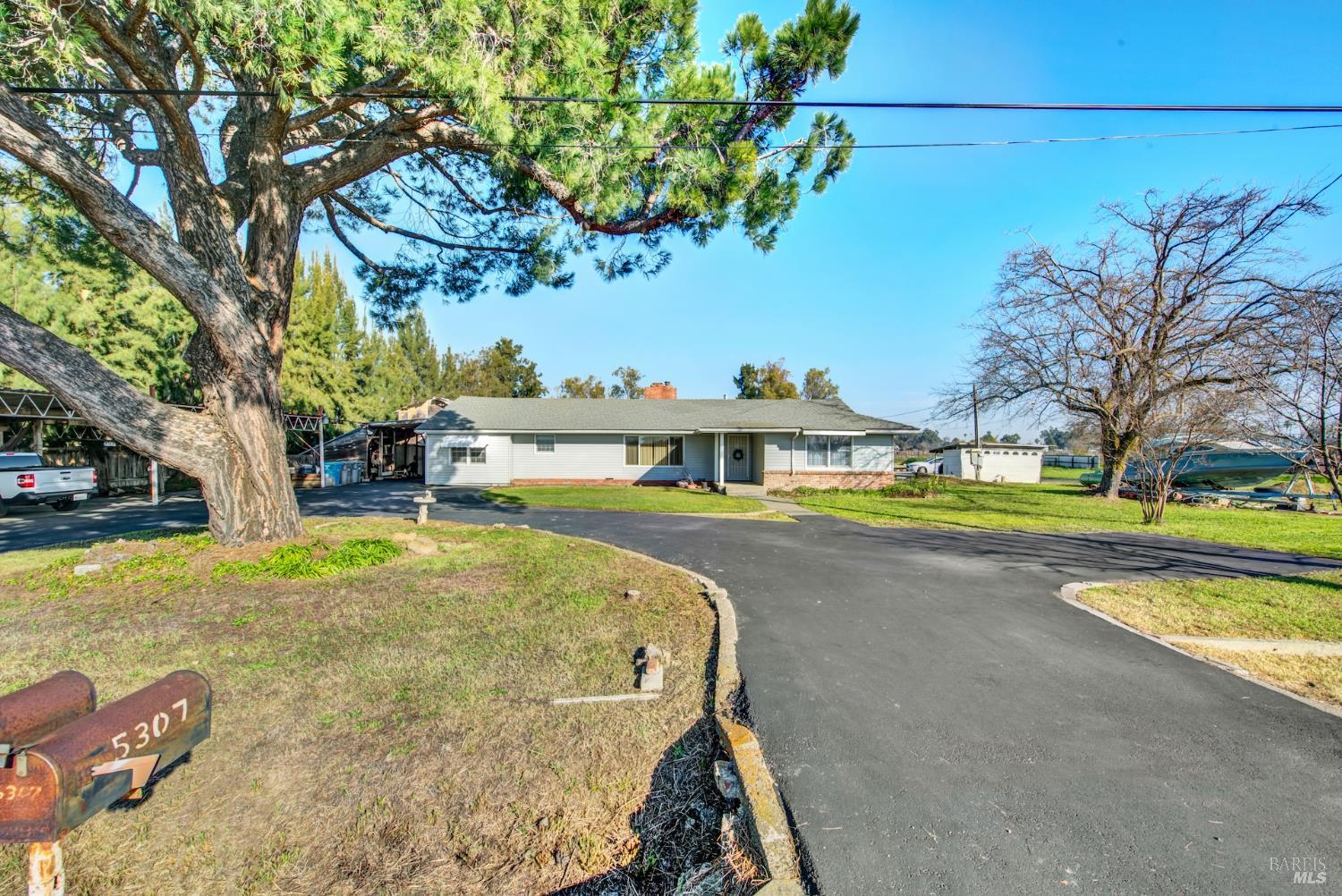 5303 Midway Road Vacaville, CA 95688 - Photo 15 of 93