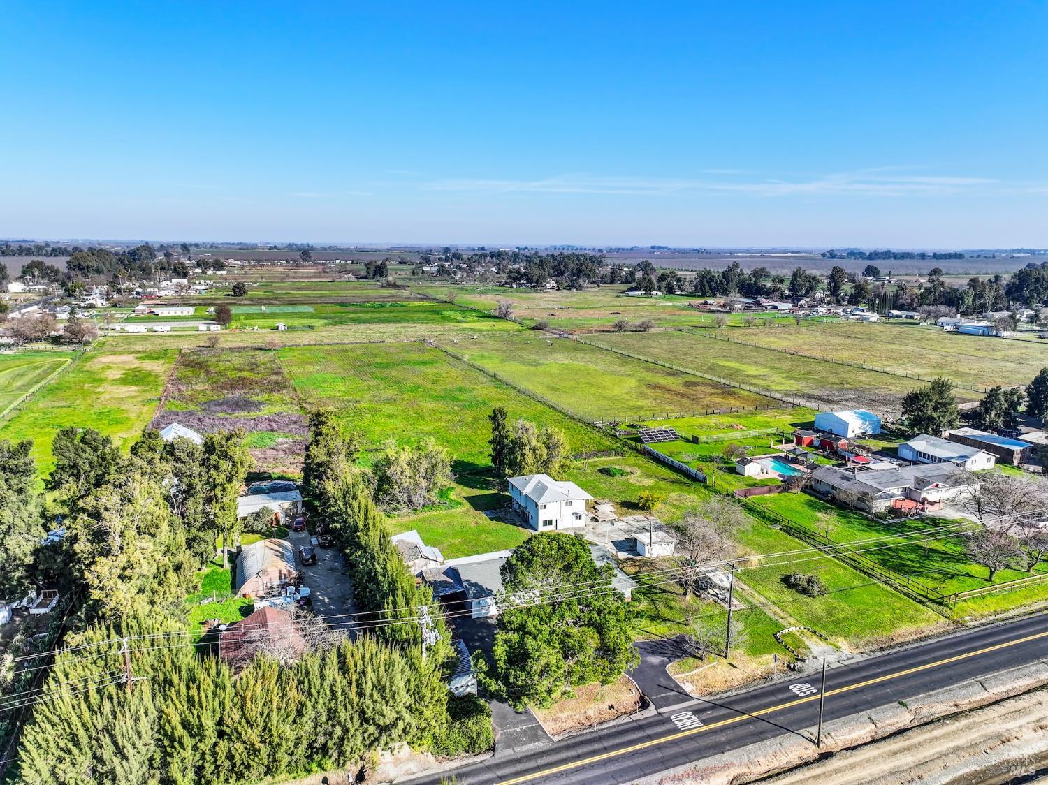 5303 Midway Road Vacaville, CA 95688 - Photo 4 of 93