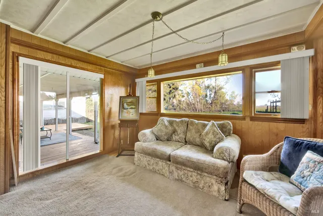 $950,000 | 5303 Midway Road, Vacaville, CA 95688