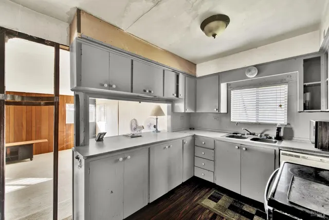 $950,000 | 5303 Midway Road, Vacaville, CA 95688