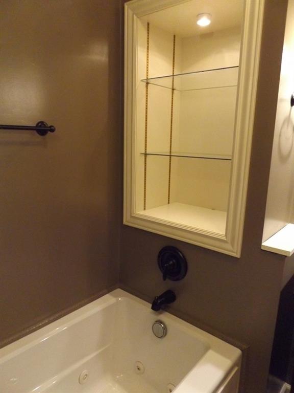 323 Golf Club Road Anderson, IN 46011 - Photo 12 of 24 Gallery Image 12