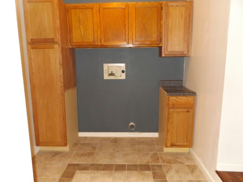 323 Golf Club Road Anderson, IN 46011 - Photo 14 of 24 Gallery Image 14