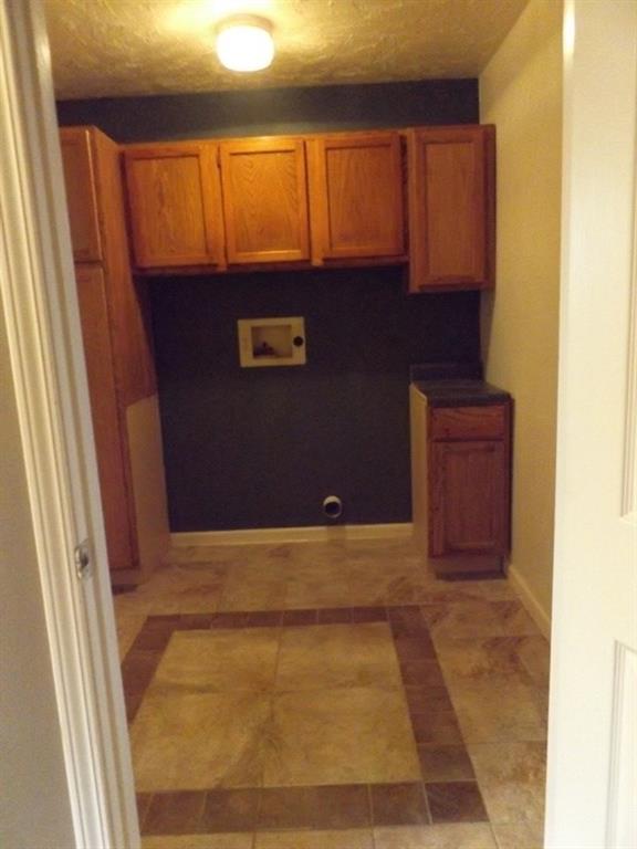 323 Golf Club Road Anderson, IN 46011 - Photo 15 of 24 Gallery Image 15