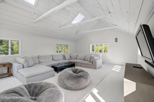 $9,500,000 | 197-199 Chestnut Hill Road, Stone Ridge, NY 12484