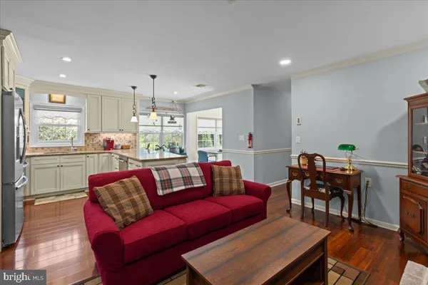 $349,999 | 32 Buckingham Drive, Southampton, NJ 08088