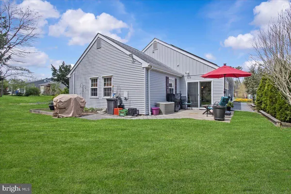 $349,999 | 32 Buckingham Drive, Southampton, NJ 08088