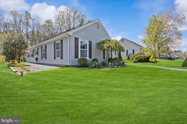 $349,999 | 32 Buckingham Drive, Southampton, NJ 08088