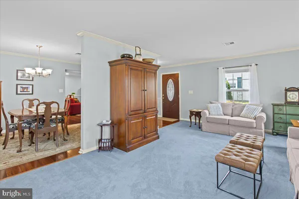 $349,999 | 32 Buckingham Drive, Southampton, NJ 08088