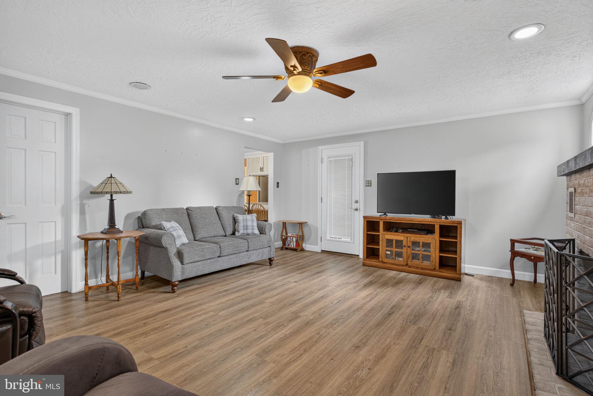 2274 Maple Road York, PA 17408 - Photo 19 of 37 Gallery Image 19