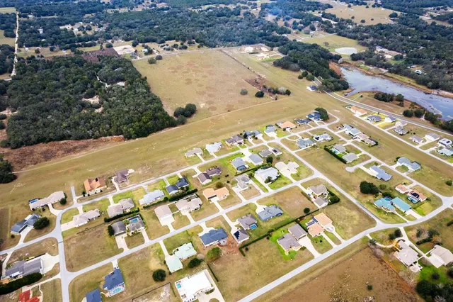 a view of a terrace with lake view