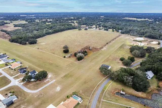 $249,000 | 17520 Southeast 159th Terrace, Weirsdale, FL 32195