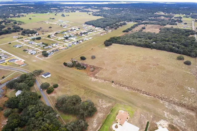 $249,000 | 17520 Southeast 159th Terrace, Weirsdale, FL 32195