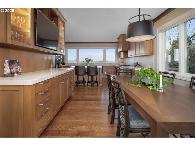 $2,750,000 | 1205 Southwest Myrtle Drive, Portland, OR 97201