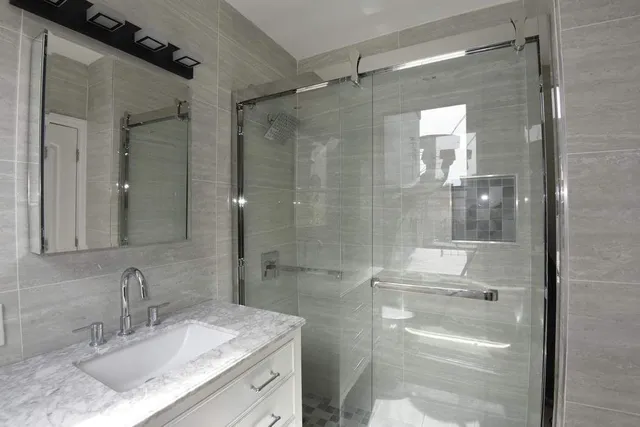 $5,500 | 154 South 4th Street, Unit 3 | Williamsburg