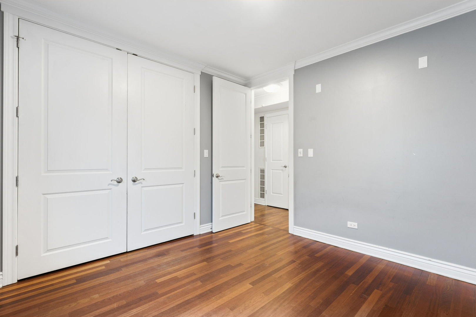1744 West Henderson Street, Unit 2 Chicago, IL 60657 - Photo 23 of 34