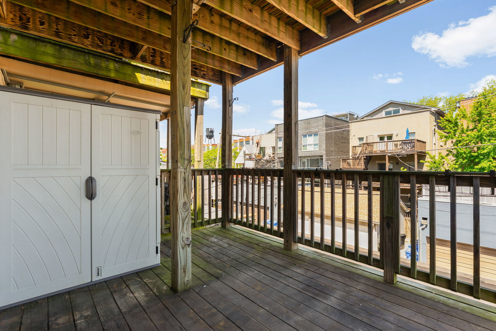 1744 West Henderson Street, Unit 2 Chicago, IL 60657 - Photo 30 of 34