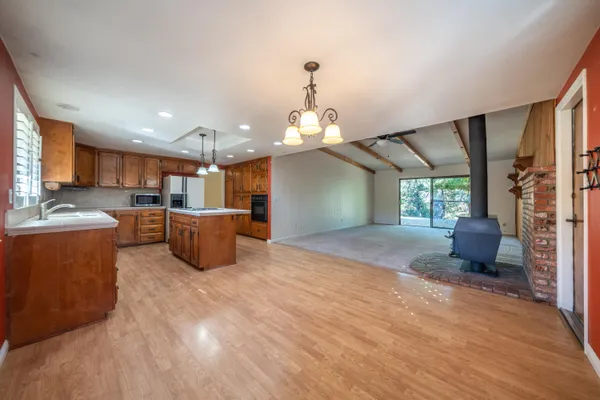 $525,000 | 8751 Goldstone Lane, Redding, CA 96001