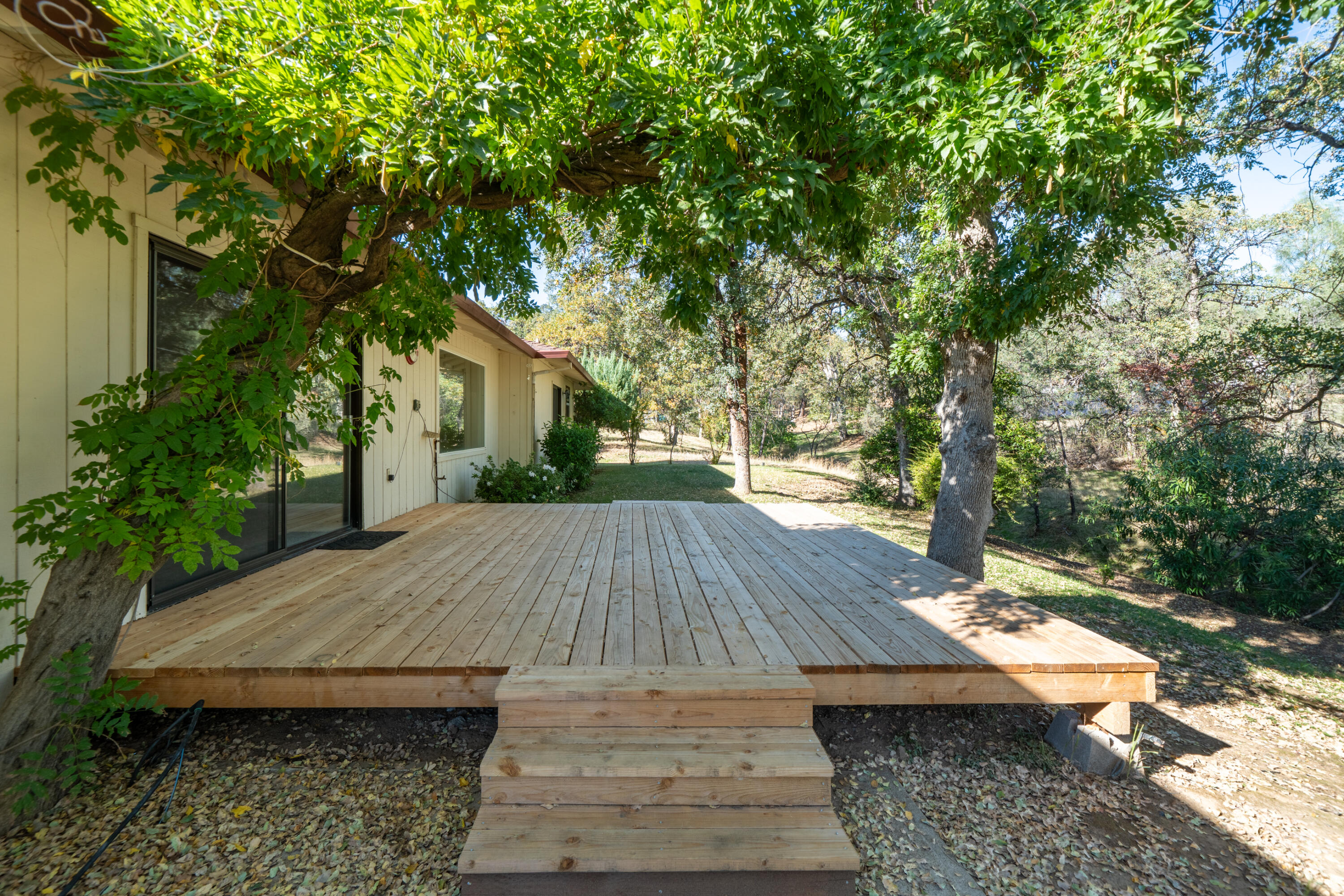 8751 Goldstone Lane Redding, CA 96001 - Photo 34 of 58 8751 Goldstone Ln-51