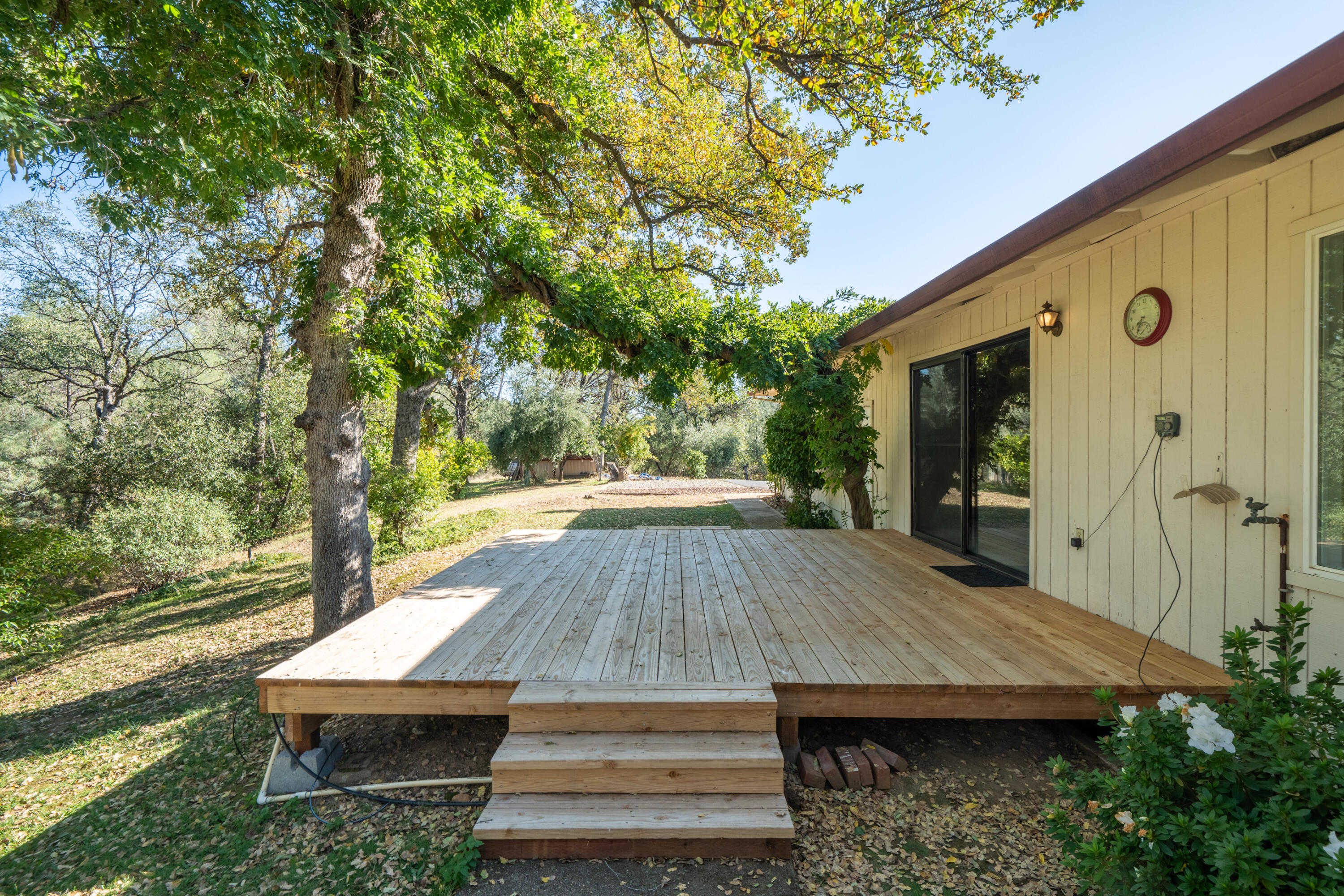 8751 Goldstone Lane Redding, CA 96001 - Photo 36 of 58 8751 Goldstone Ln-57