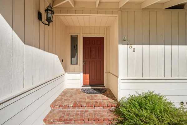 $525,000 | 8751 Goldstone Lane, Redding, CA 96001