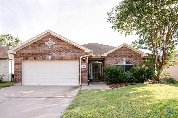 $294,900 | 103 Windwood Lane, Victoria, TX 77904