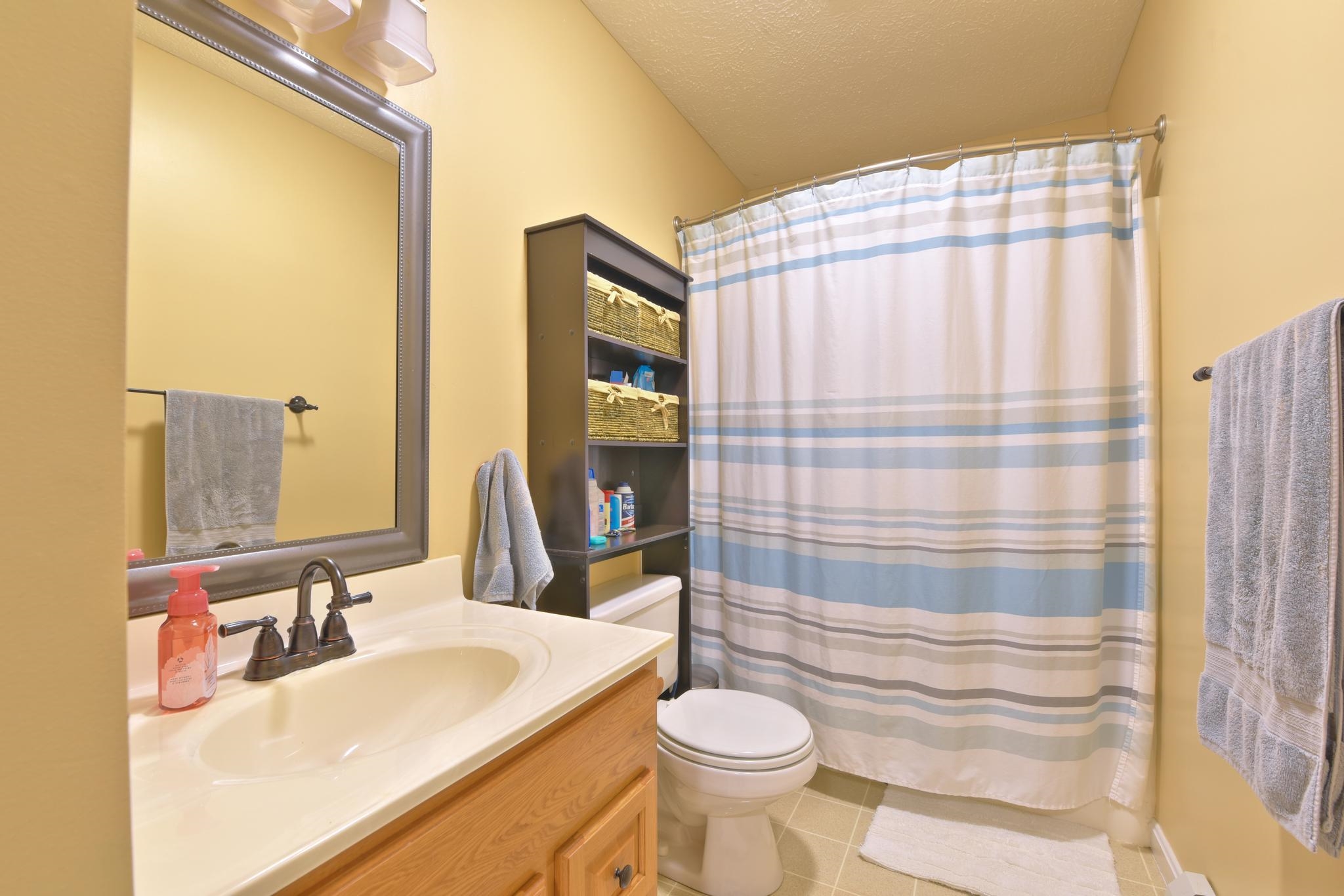 72 Main Street, Unit 8 Milton, VT 05468 - Photo 12 of 20 Gallery Image 12