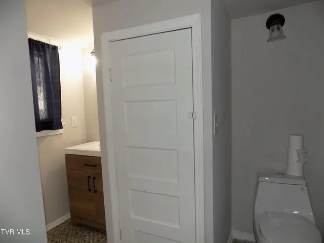 $199,900 | 1200 East McKinney Avenue, Rogersville, TN 37857