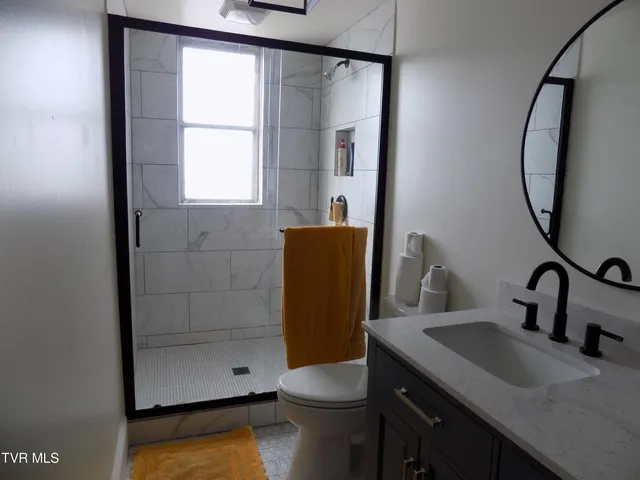 $199,900 | 1200 East McKinney Avenue, Rogersville, TN 37857