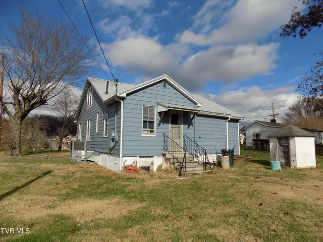 $199,900 | 1200 East McKinney Avenue, Rogersville, TN 37857