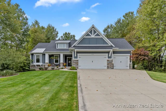 $575,000 | 9495 Douglas Fir Court Northeast, Sparta, MI 49345