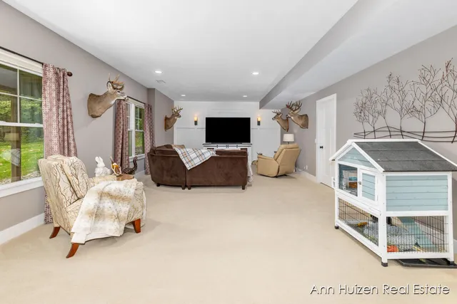 $575,000 | 9495 Douglas Fir Court Northeast, Sparta, MI 49345