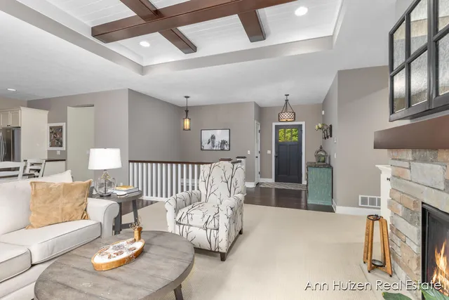 $575,000 | 9495 Douglas Fir Court Northeast, Sparta, MI 49345