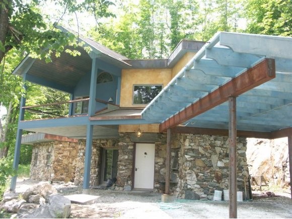 72 Covered Bridge Road Warren, VT 05674 - Photo 1 of 12