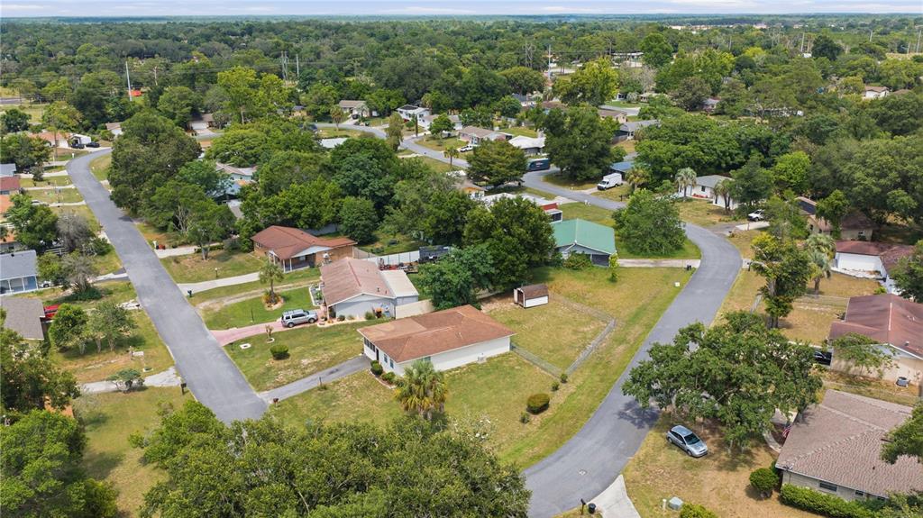 34 Lake Ct Loop Ocala, FL 34472 - Photo 25 of 30