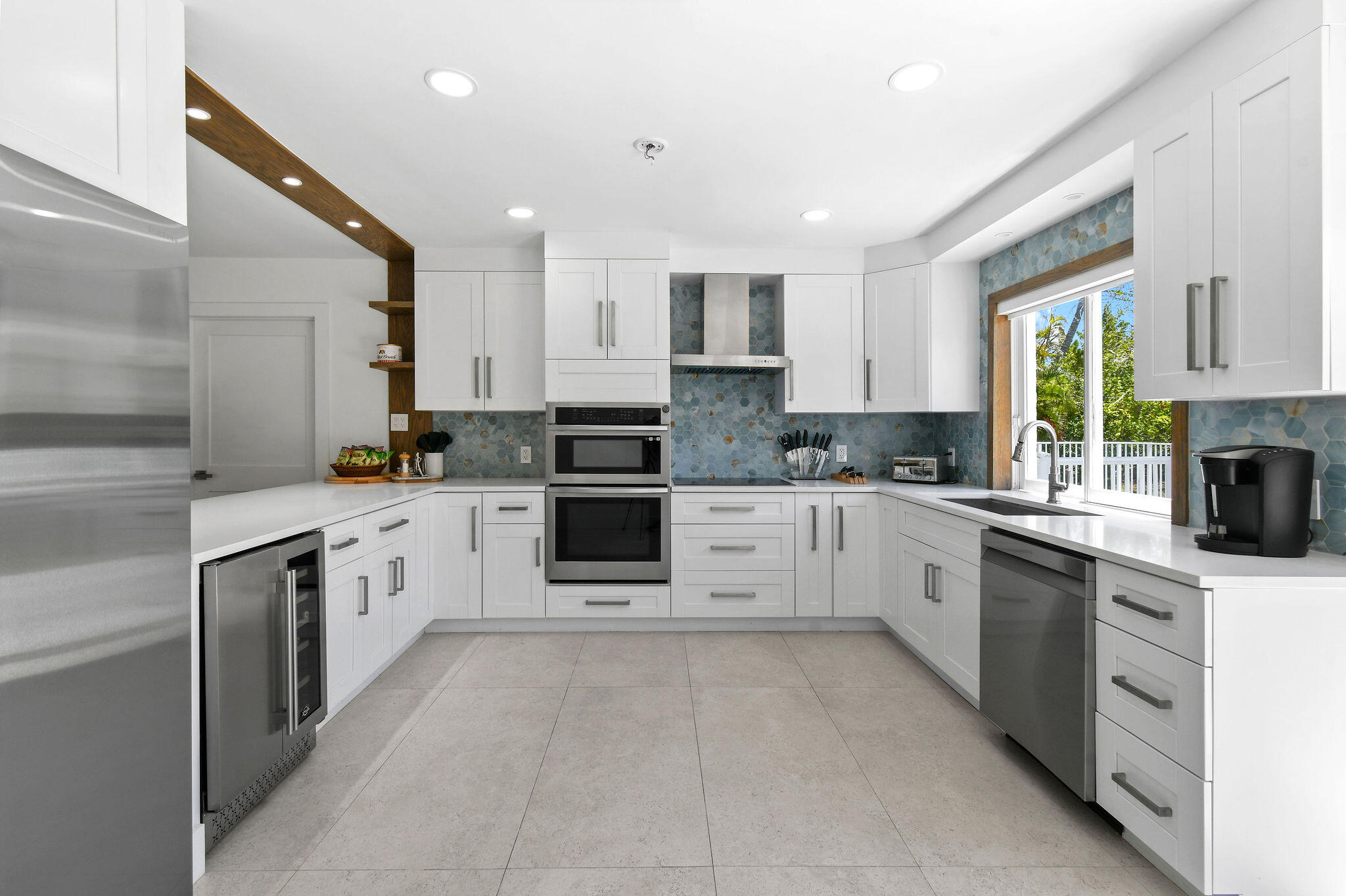 114 North Beach Road Jupiter Island, FL 33455 - Photo 8 of 63 114NBeachRd(26)