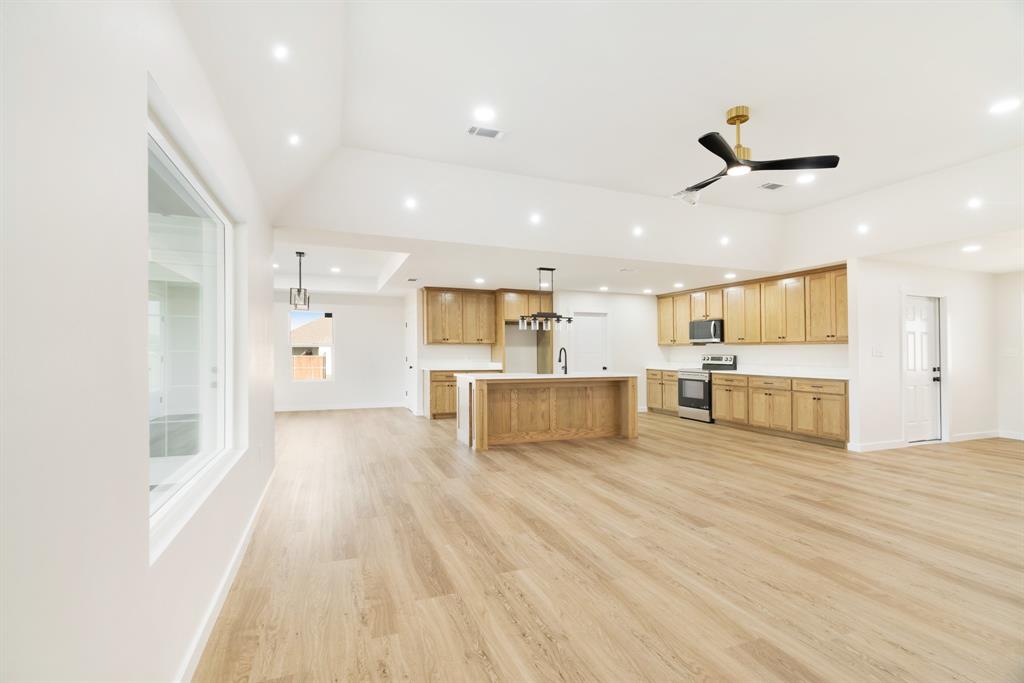 27 Private Road Brookston, TX 75421 - Photo 12 of 31 Gallery Image 12