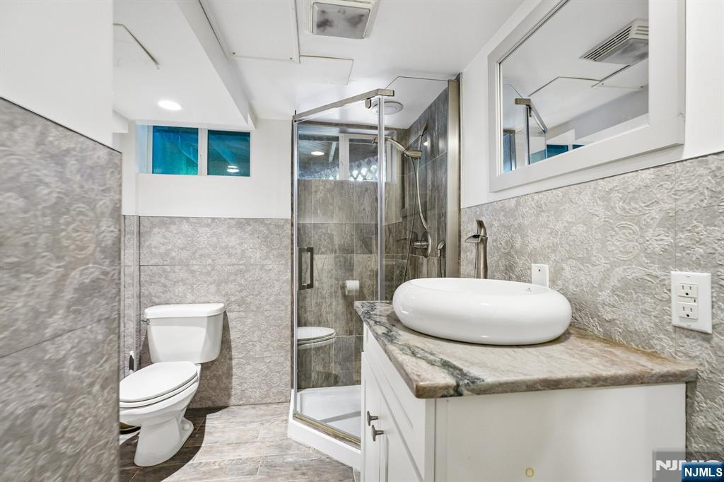 173 Highland Avenue Ridgewood, NJ 07450 - Photo 36 of 43