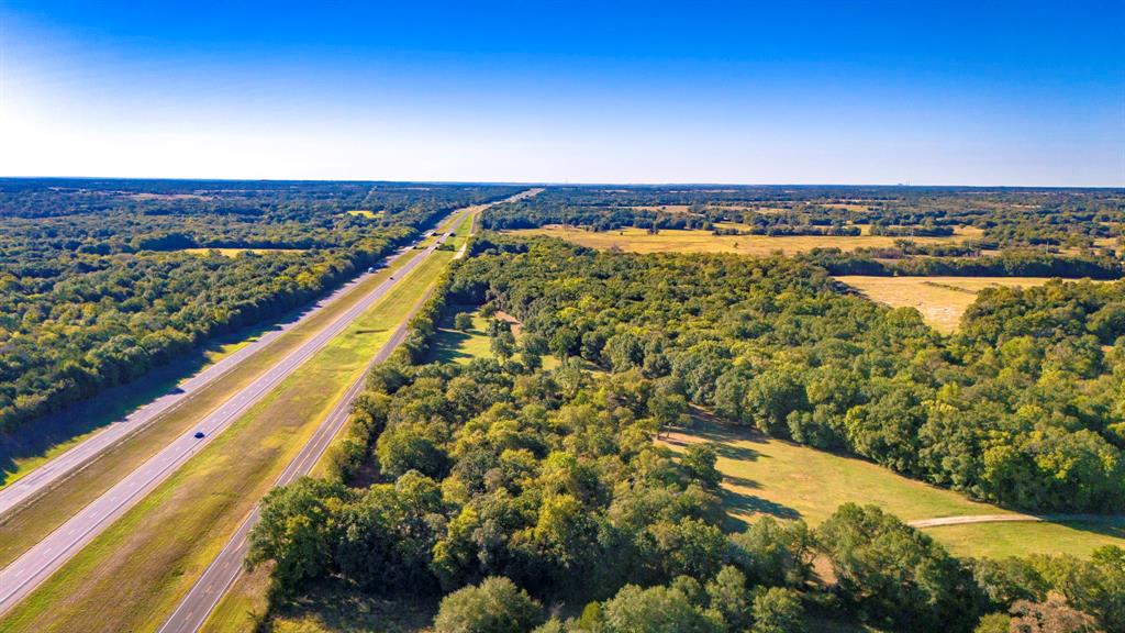 45 Interstate 45 Fairfield, TX 75840 - Photo 13 of 32 a view of a city