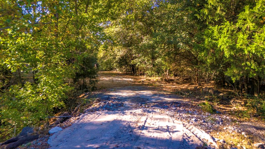 45 Interstate 45 Fairfield, TX 75840 - Photo 27 of 32 a view of outdoor space with deck and yard