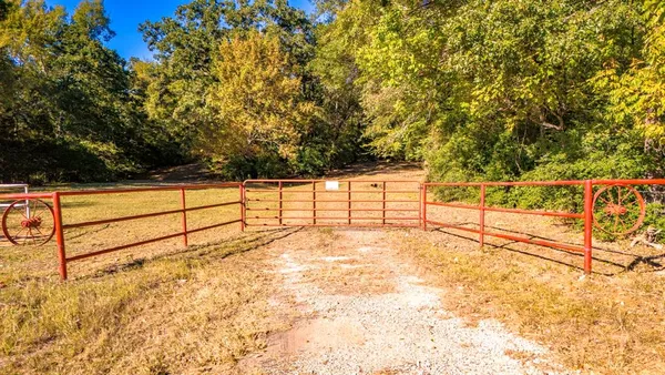 $1,515,000 | 45 Interstate 45, Fairfield, TX 75840