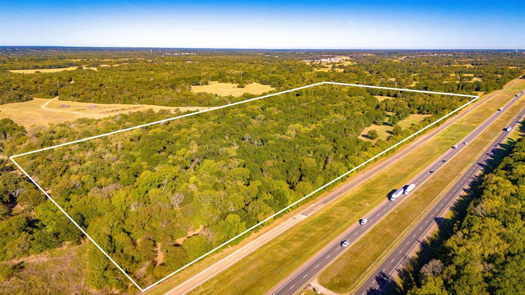 45 Interstate 45 Fairfield, TX 75840 - Photo 3 of 32 a view of an ocean