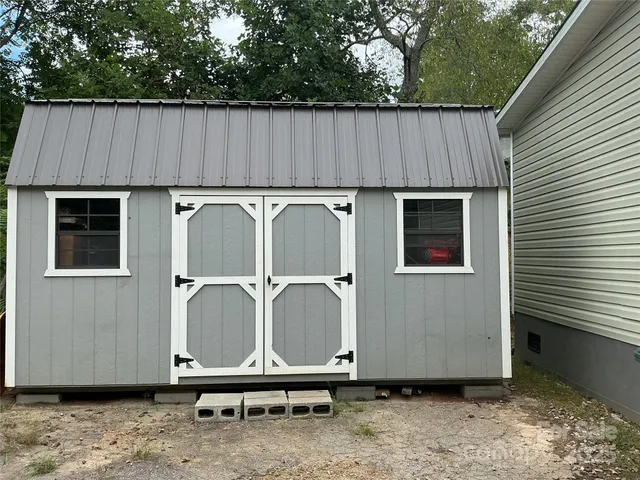 a view of a small house